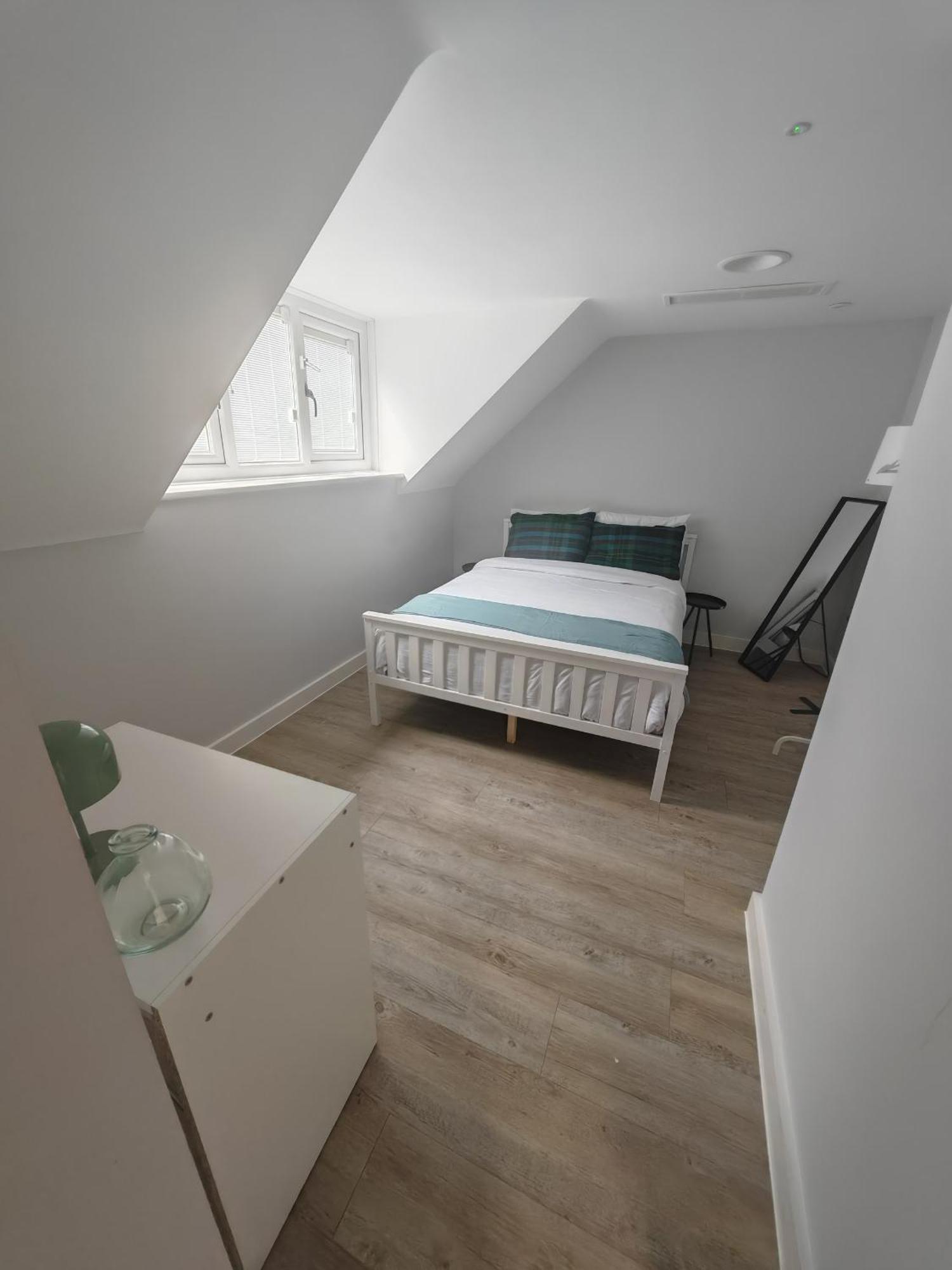 Slieve Apartment Suites Birmingham Bagian luar foto